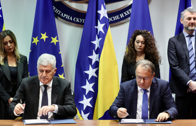 “Osmorka” i HDZ BiH potpisali koalicijski sporazum: “Neka nam je sa srećom”